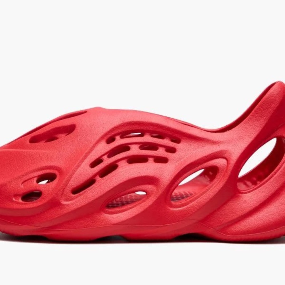 Adidas Yeezy Foam Runner Vermillion Size 10